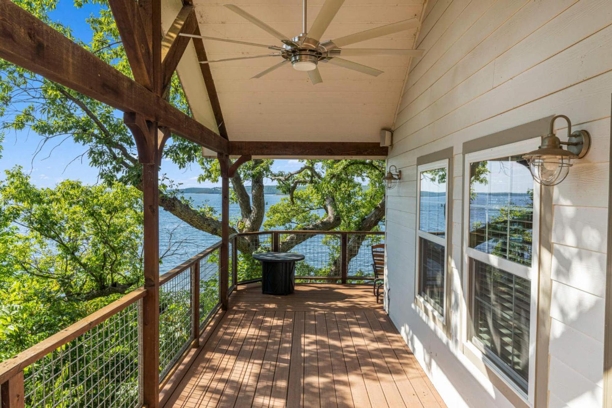 Crosstimbers Marina And Cottages Sperry ภายนอก รูปภาพ