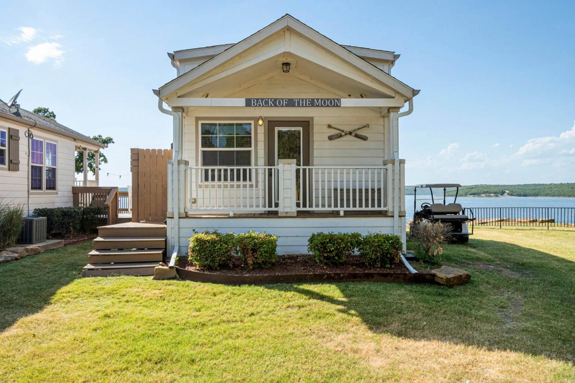 Crosstimbers Marina And Cottages Sperry ภายนอก รูปภาพ