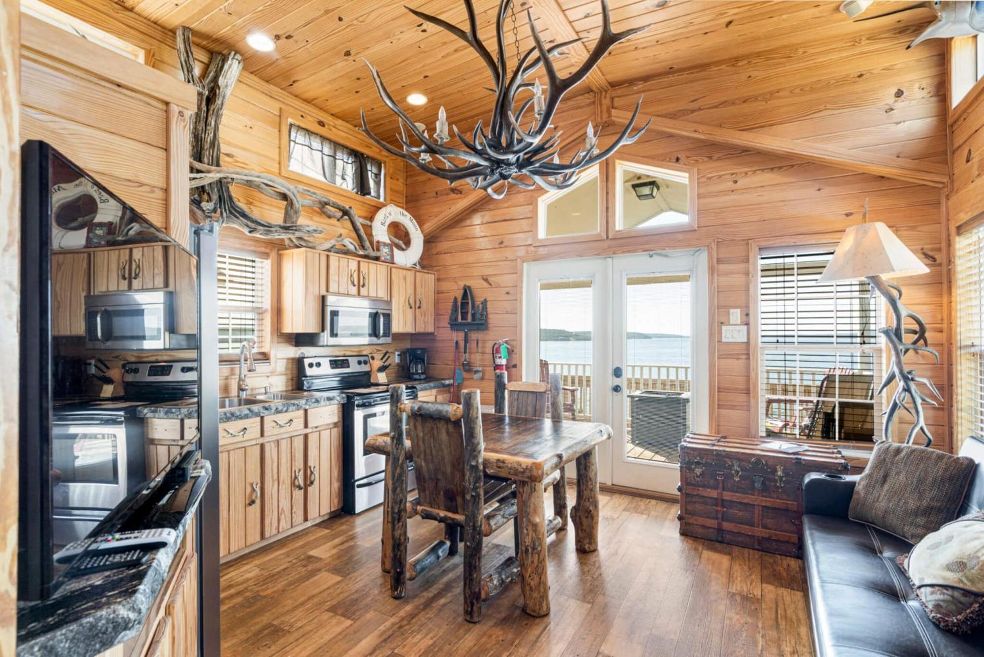 Crosstimbers Marina And Cottages Sperry ห้อง รูปภาพ