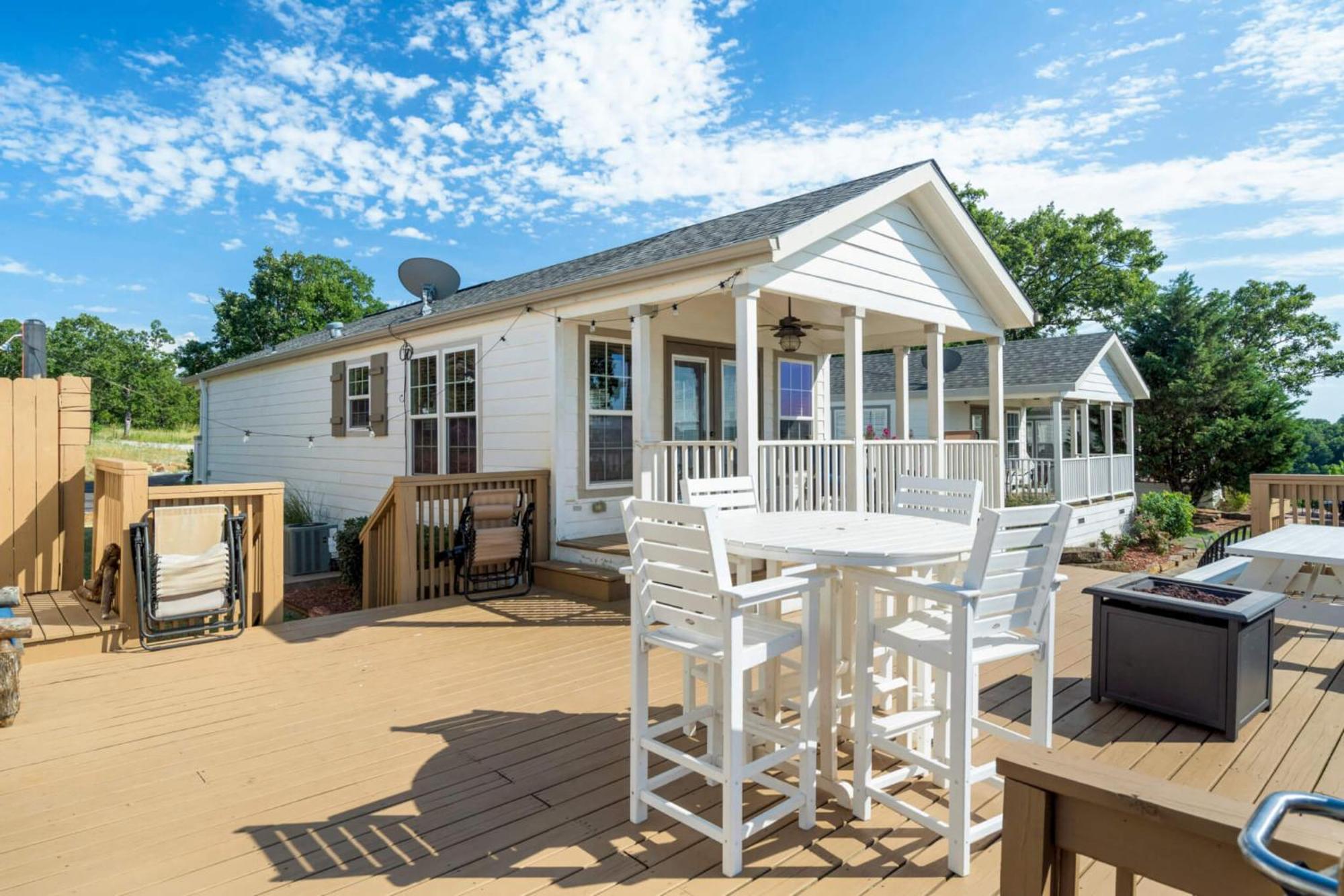 Crosstimbers Marina And Cottages Sperry ภายนอก รูปภาพ