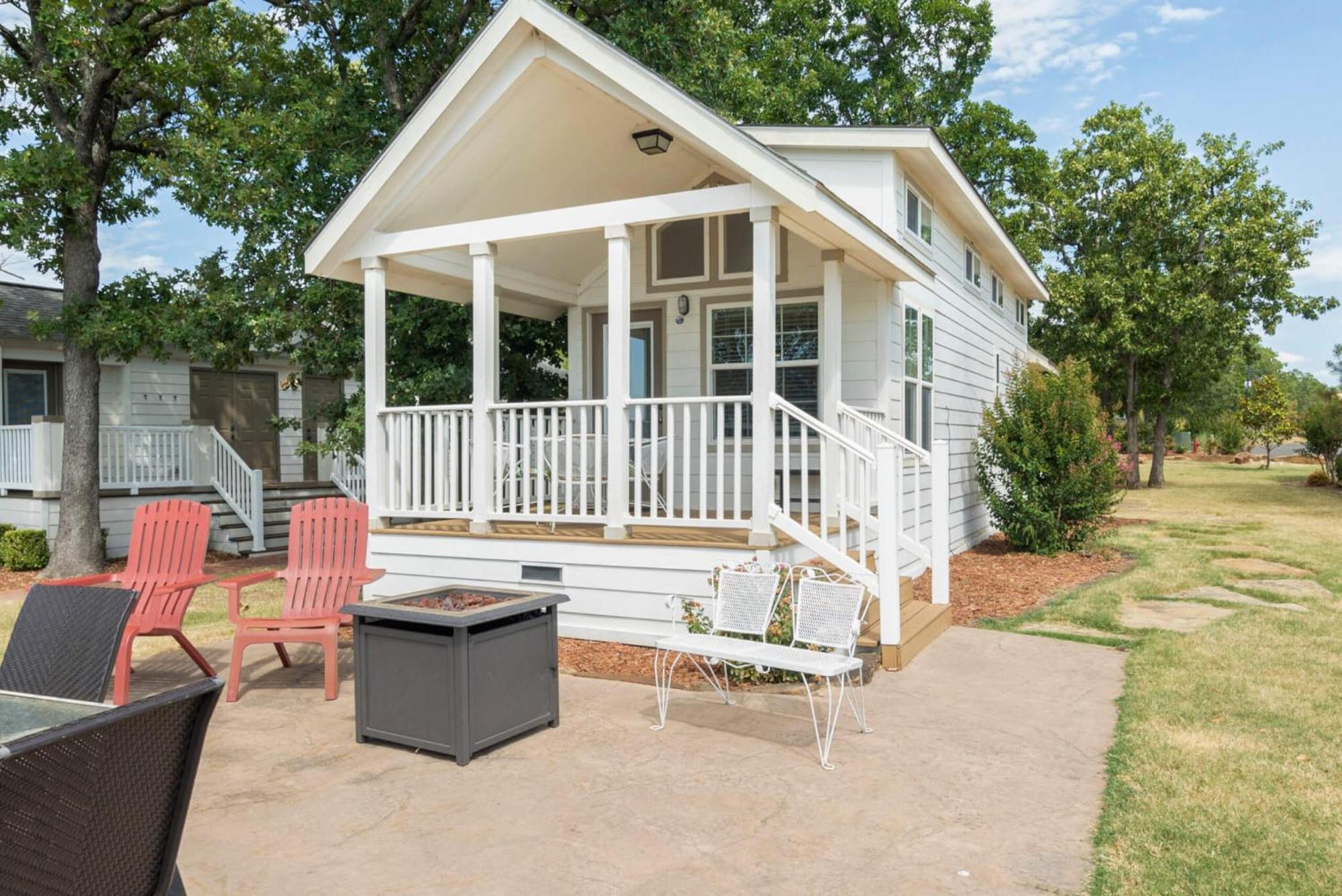 Crosstimbers Marina And Cottages Sperry ภายนอก รูปภาพ