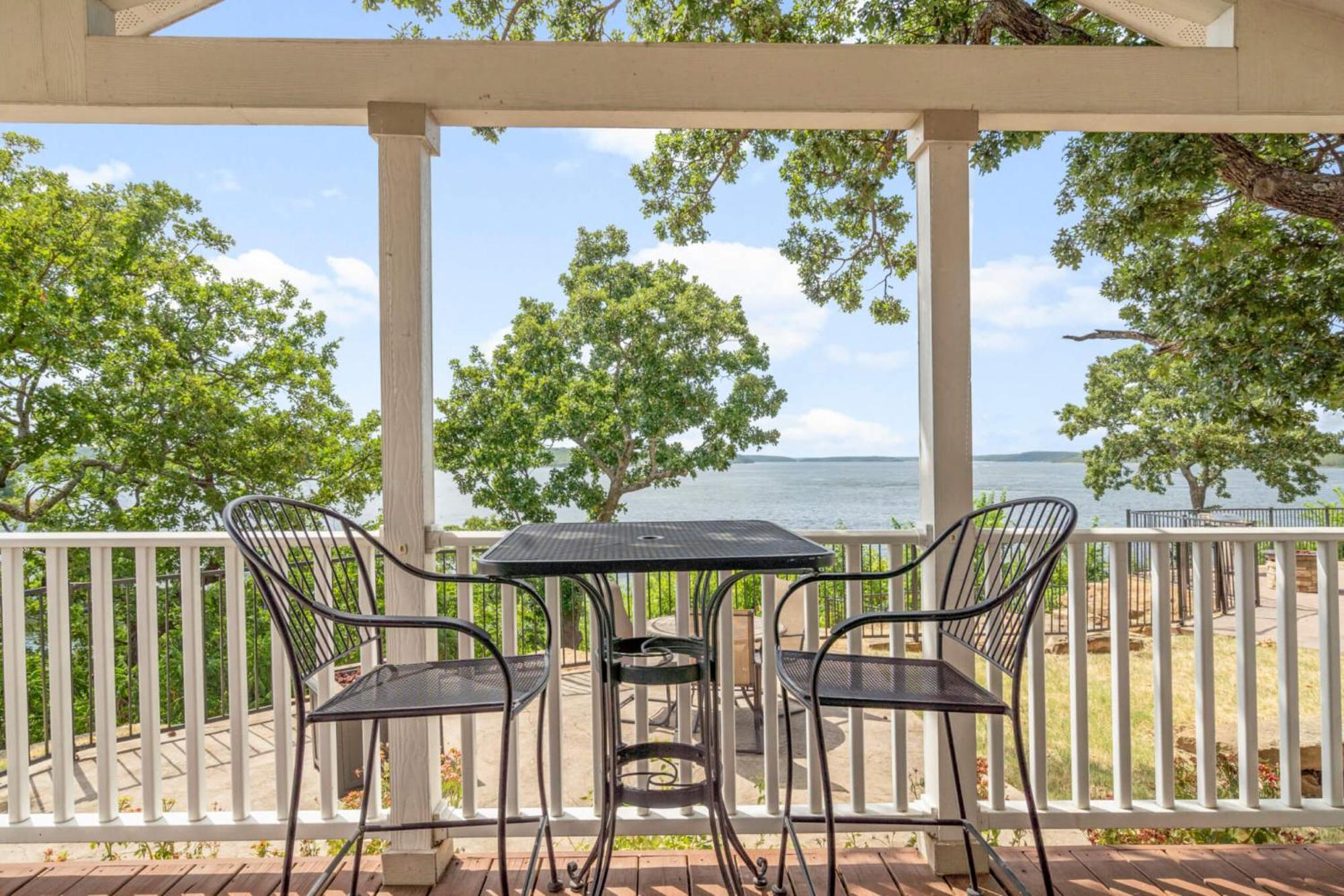 Crosstimbers Marina And Cottages Sperry ภายนอก รูปภาพ